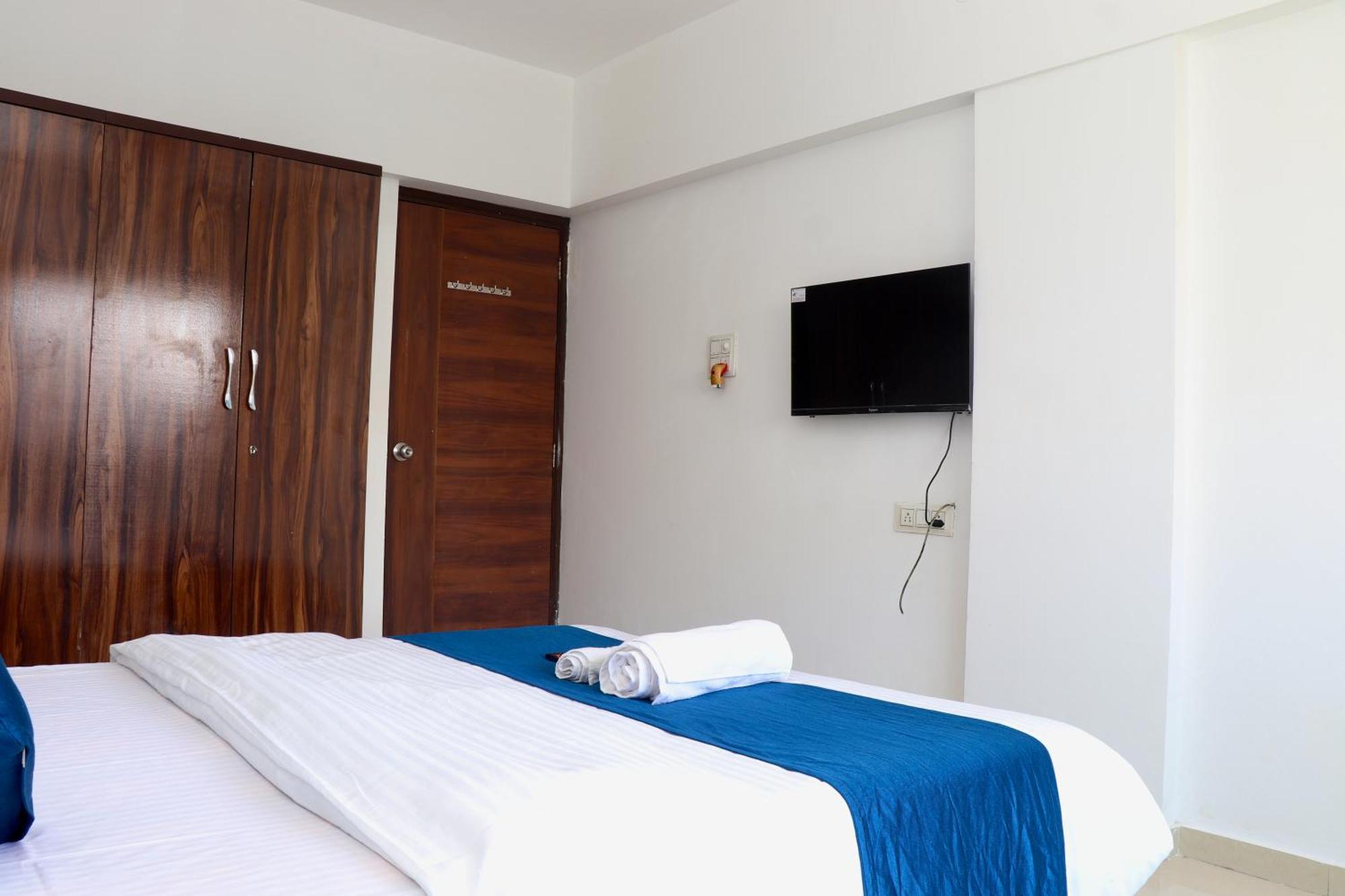 Zenith Homes - Boomerang Suites Мумбаи Экстерьер фото